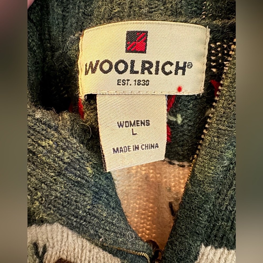 WOOLRICH Green Nordic Sweater with Red and White Accents Excellent condition - Picture 3 of 10